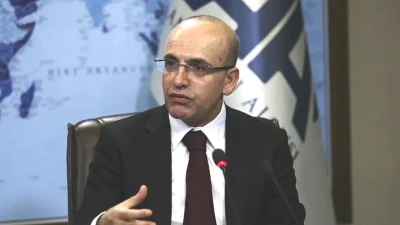 Mehmet Şimşek'ten Dış Ticaret Açıklaması: Ekonomimiz Sağlam Kalıyor!